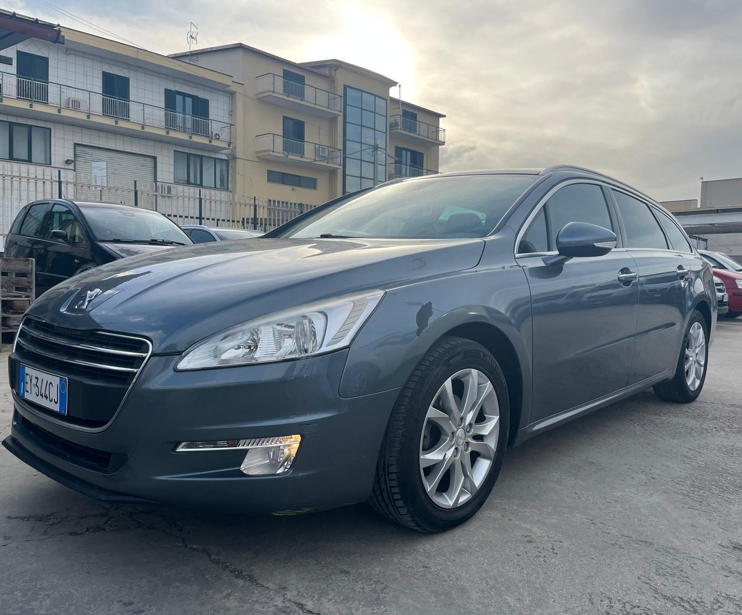 PEUGEOT
508 2.0 HDi 140CV SW Ciel Allure