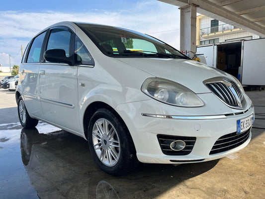 LANCIA Musa 1.3 Mjt 95 CV DFN 5th Avenue