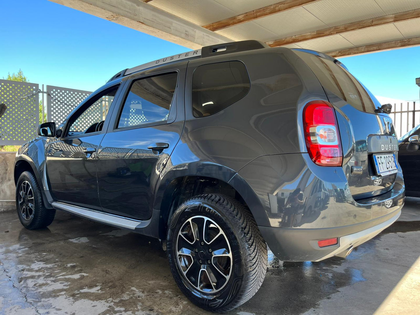 Dacia Duster 1.5 dCi 110CV StarteStop 4x2 Serie Lim. Black Shadow